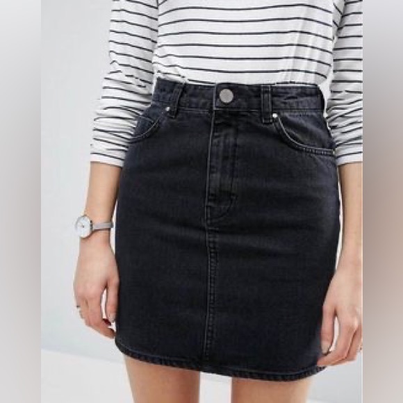 ASOS denim skirt - Picture 1 of 4